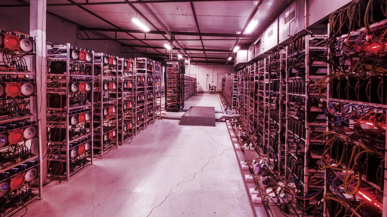 Bitcoin y la posible capitulación minera: ¿se avecina un cambio de precio?