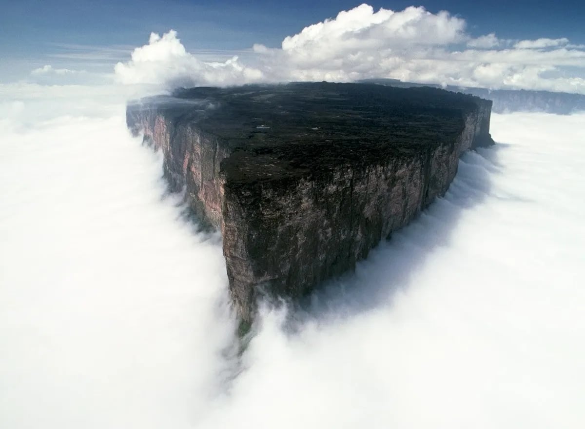 Monte Roraima, la asombrosa montaña de Venezuela que es un misterio e inspiró a la NASA