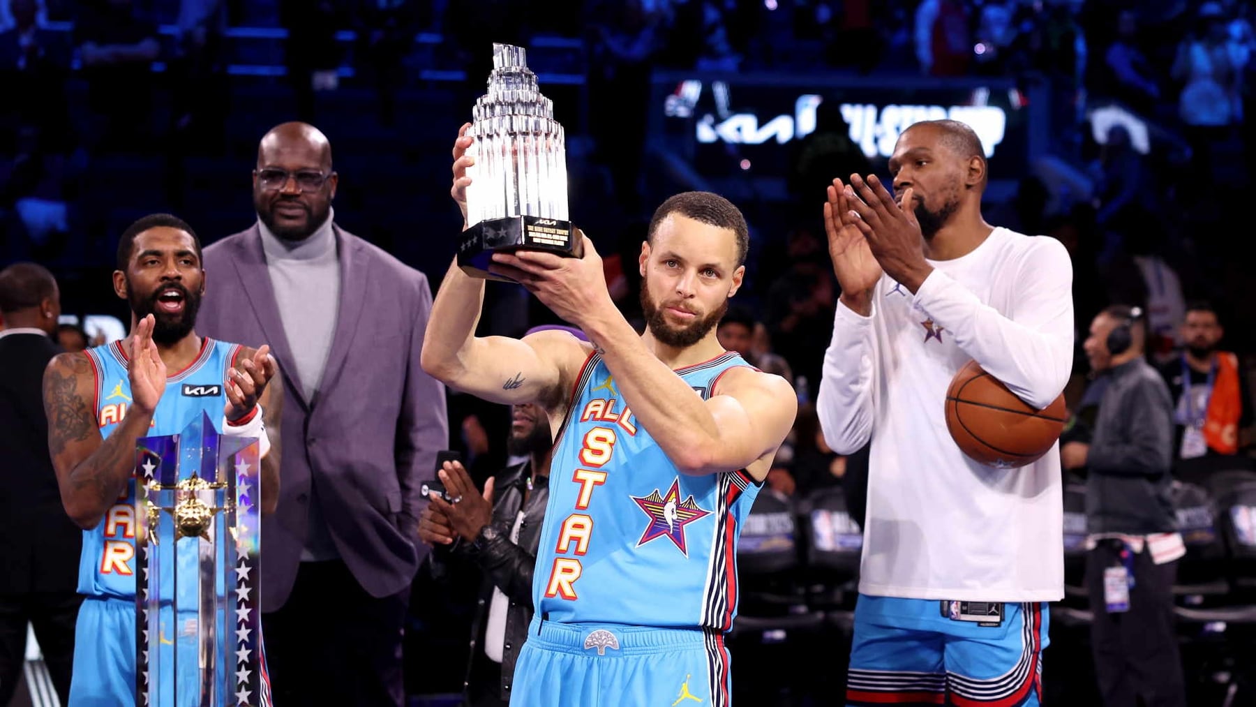 El All Star Game de la NBA estrenó nuevo formato: ganó el equipo de Shaquille O’Neal y Curry fue el jugador más valioso