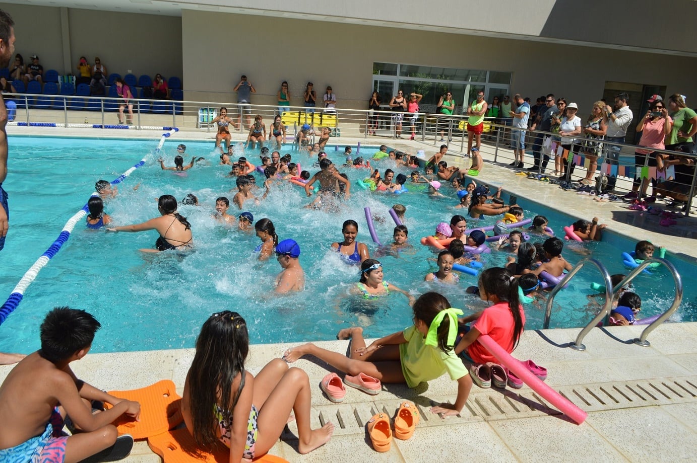 Colonias de verano en Neuquén: esperan más de 3000 infancias, adolescentes y adultos mayores