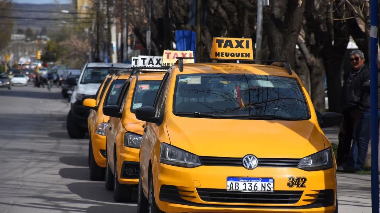 Neuquén: Nuevas tarifas para taxis y remises, conocé los precios actualizados