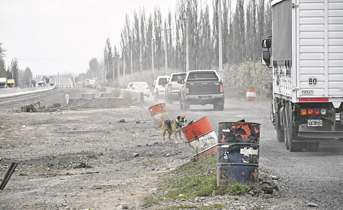 Obras sin rumbo: crece la bronca vecinal por la parálisis en Cipolletti