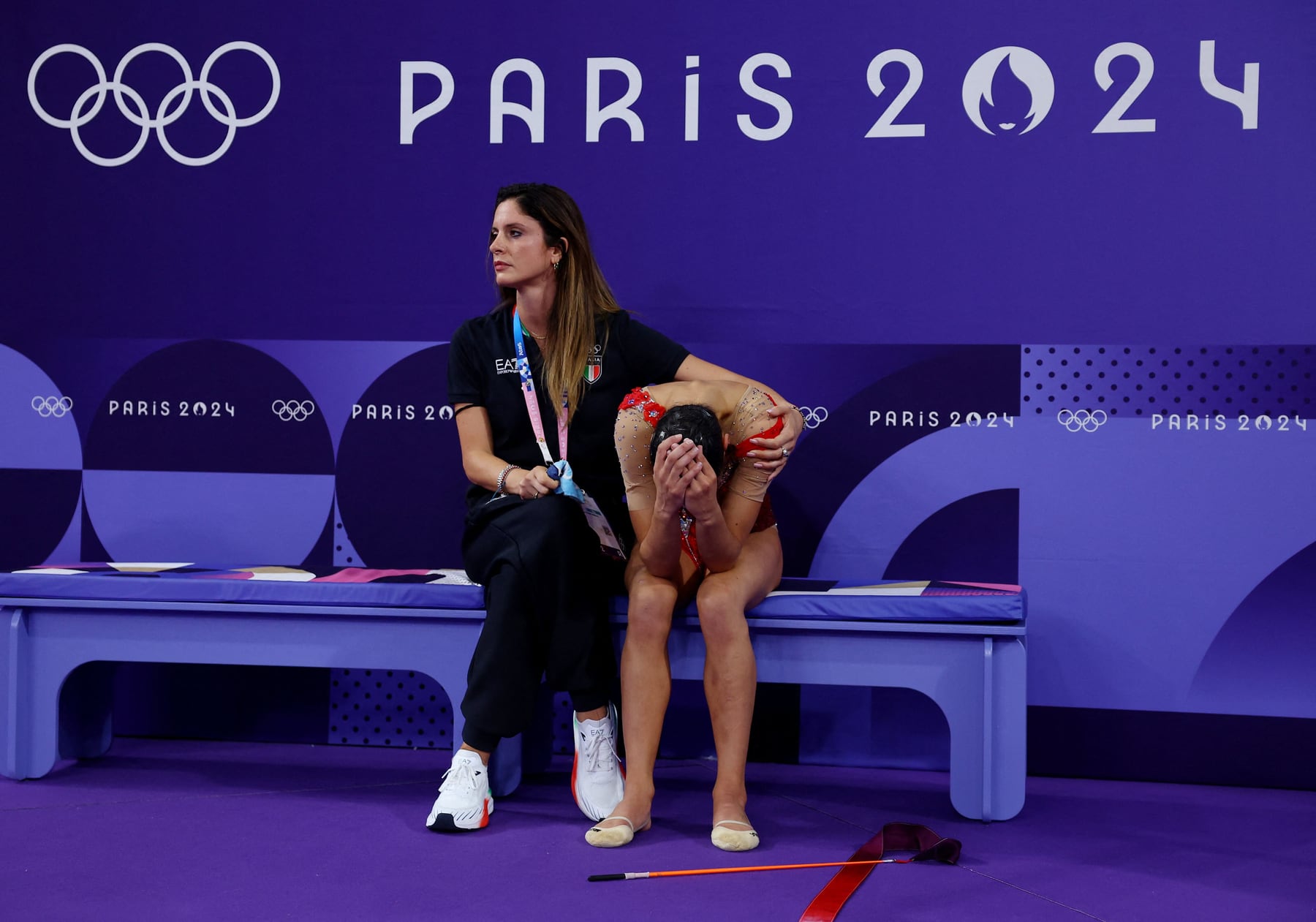 Escándalo en Gimnasia Italiana: Acusaciones de Humillación y Castigos Físicos
