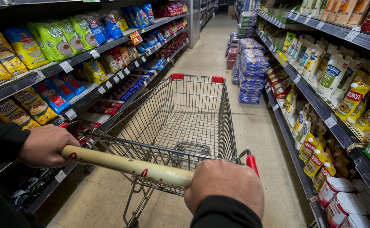 Menos consumo en 2024: se redujeron las ventas en supermercados y centros comerciales porteños