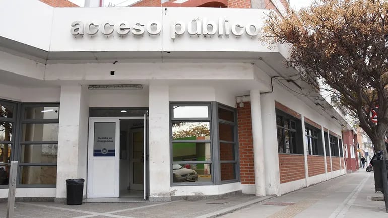 Un nene de 8 años discutió con su mamá y terminó internado con un cuchillo en la cabeza: ¿Qué pasó?
