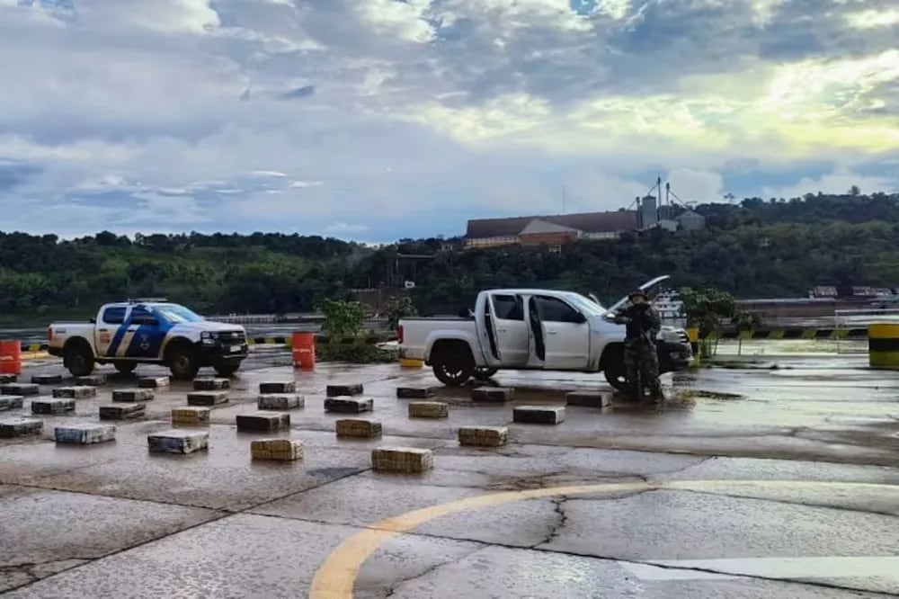 Megaoperativo en el Conurbano: secuestran más de una tonelada de marihuana