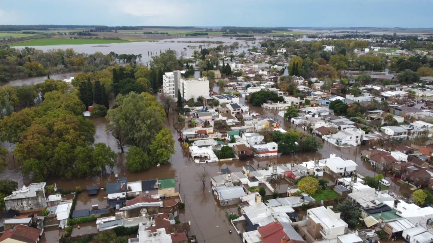 Calor fuera de temporada y tormentas severas en el AMBA: ¿cómo influye el cambio climático?