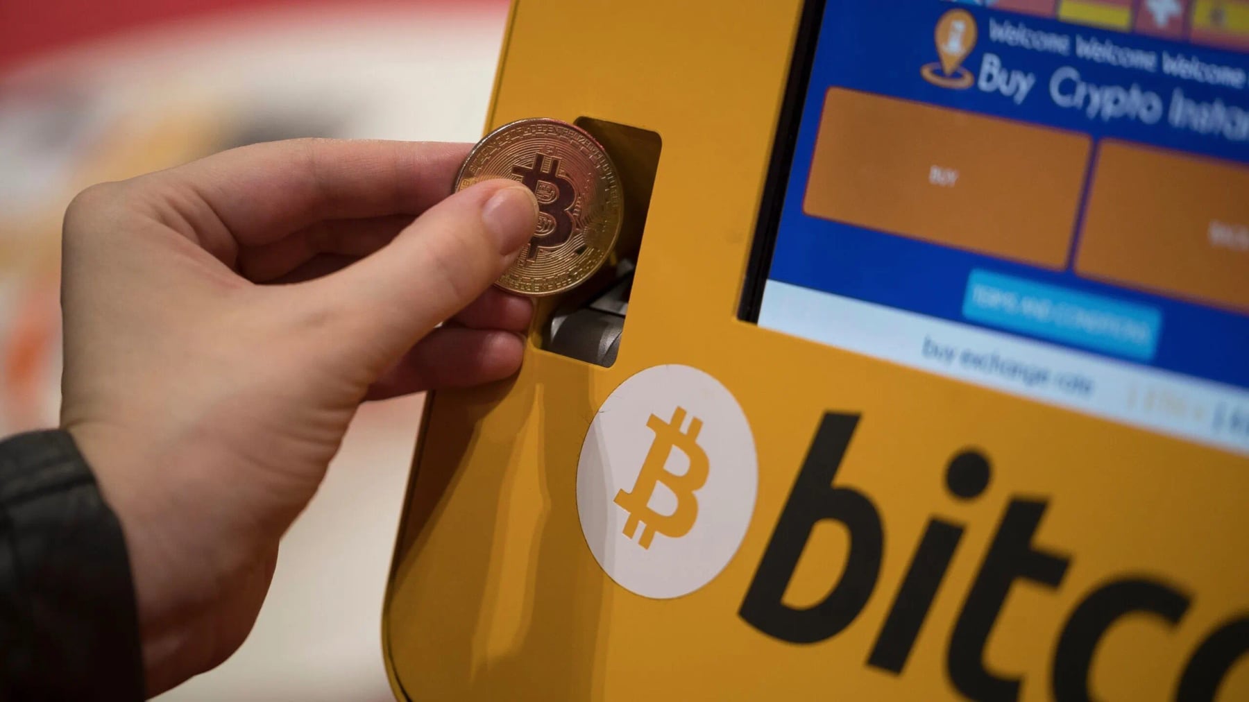 Trump Media planea reunir USD 3.000 millones para invertir en bitcoin y otras criptomonedas